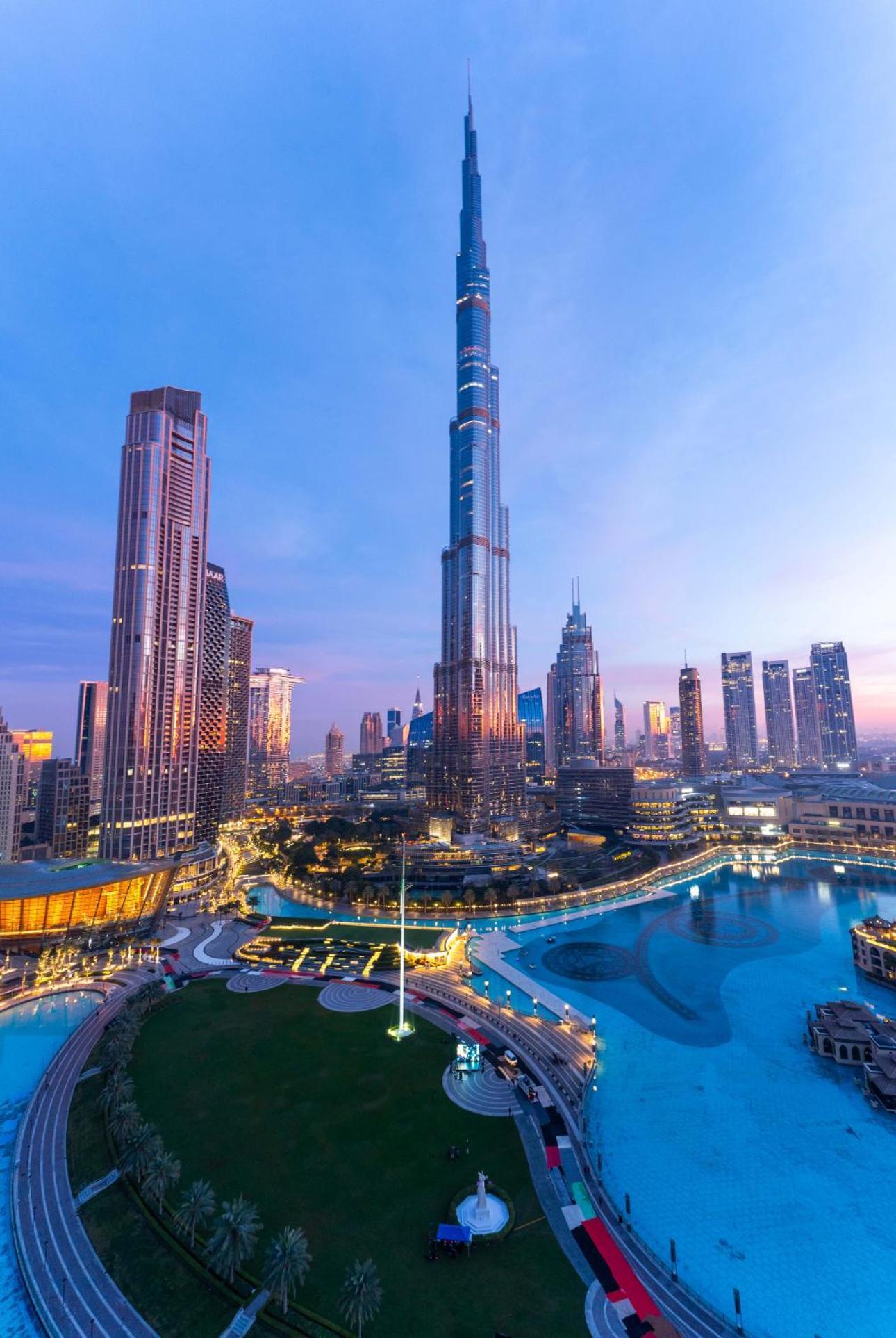 Spectacular Burj & Fountain View - Luxurious 3 Bedrooms & Maids Room - The Residences Dubaï Extérieur photo