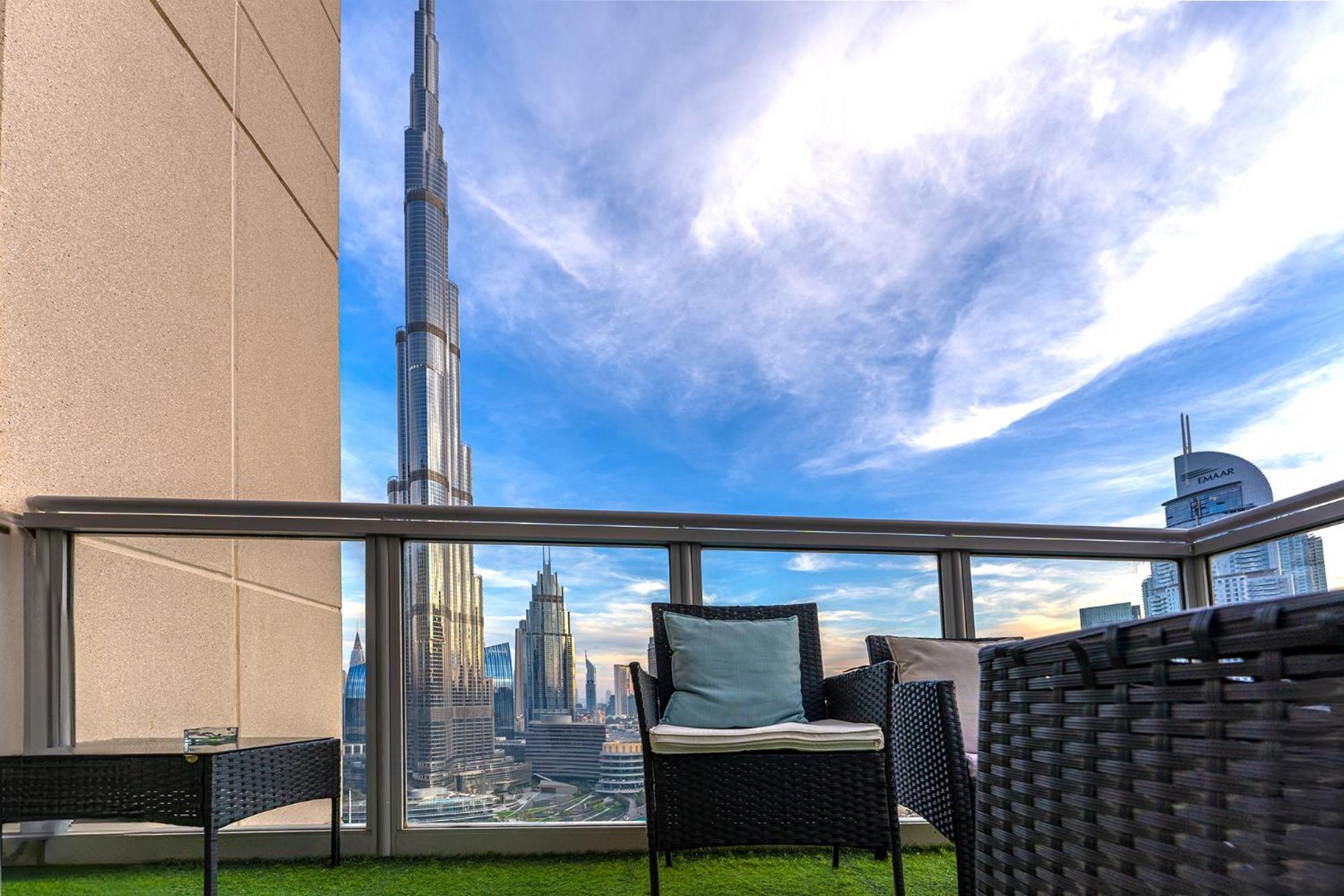 Spectacular Burj & Fountain View - Luxurious 3 Bedrooms & Maids Room - The Residences Dubaï Extérieur photo